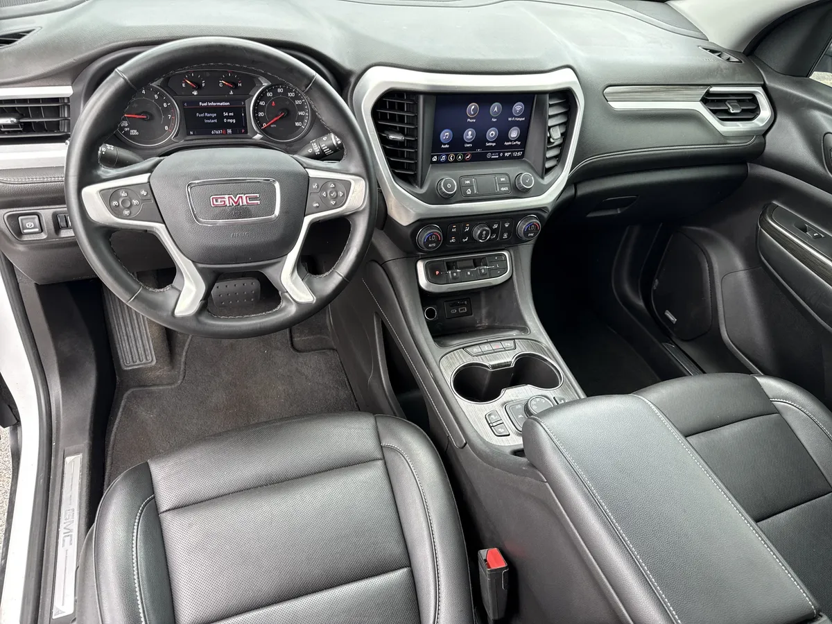 2023 GMC Acadia SLT thumbnail 20