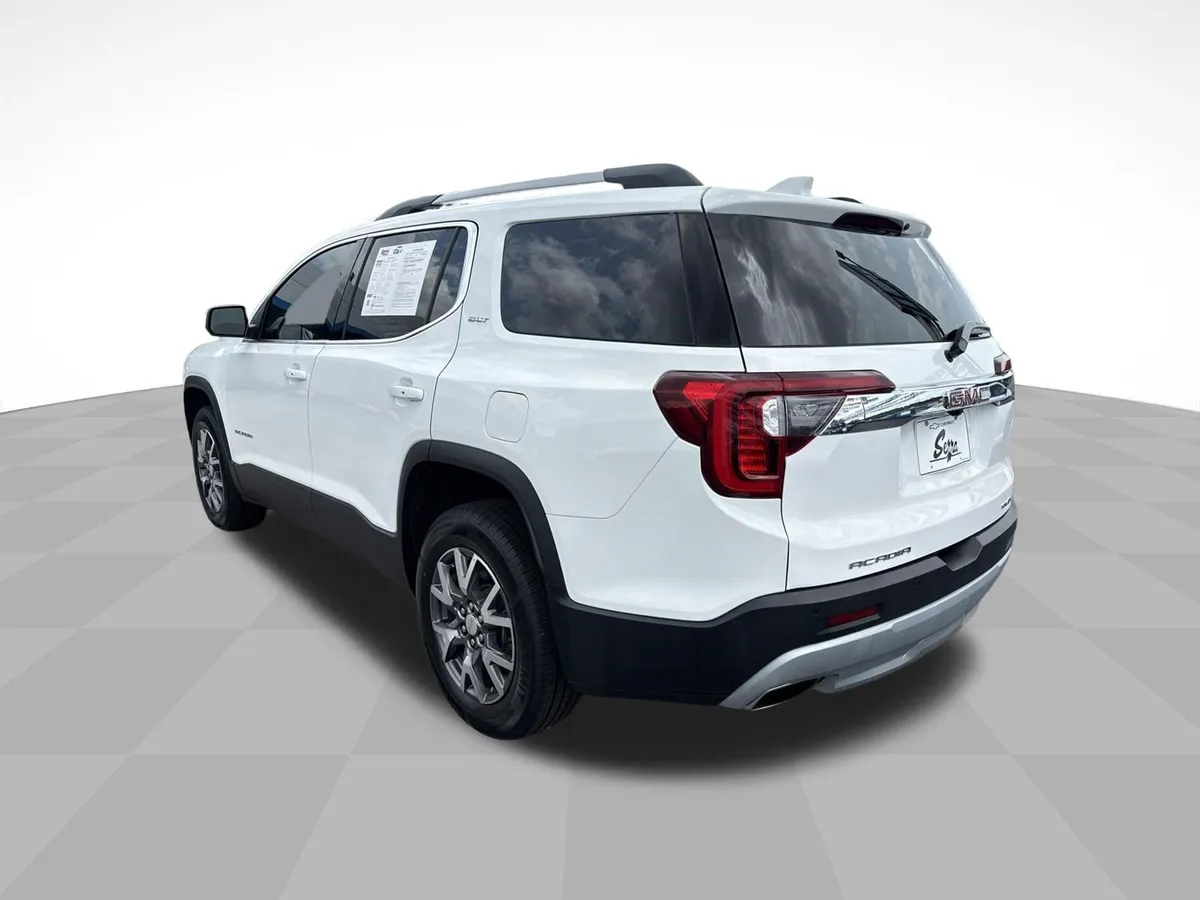 2023 GMC Acadia SLT thumbnail 7