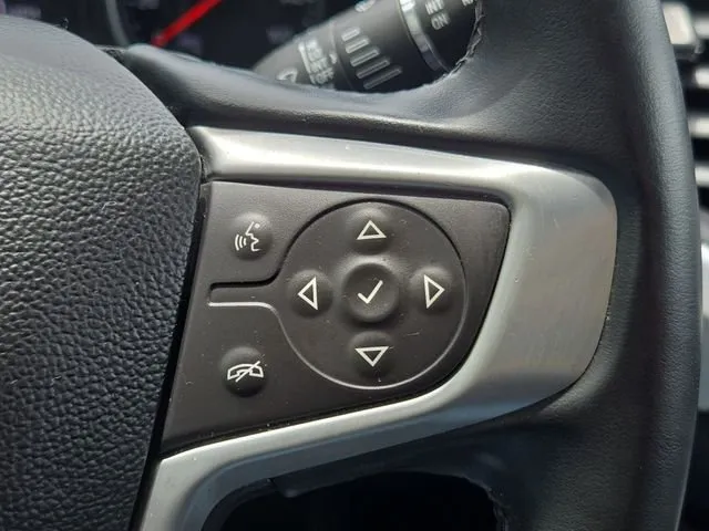2023 GMC Acadia SLT thumbnail 24
