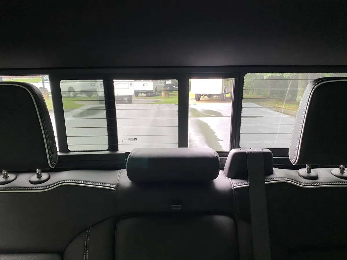 2023 GMC Sierra 1500 AT4X thumbnail 36