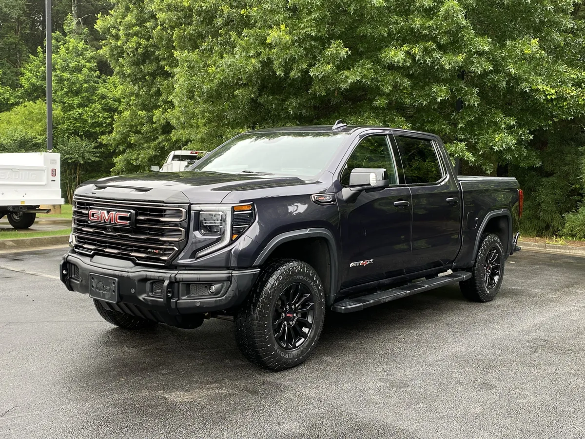 2023 GMC Sierra 1500 AT4X thumbnail 4