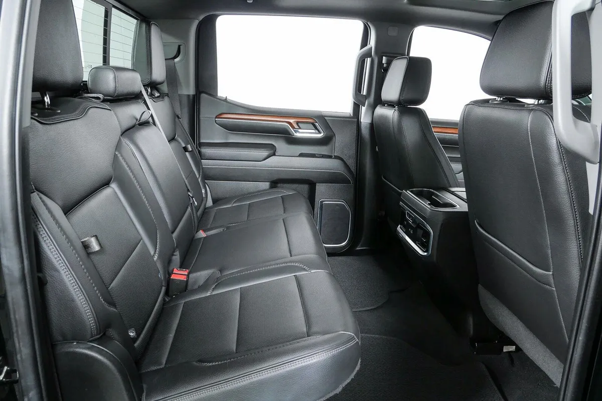 2023 GMC Sierra 1500 Denali thumbnail 22