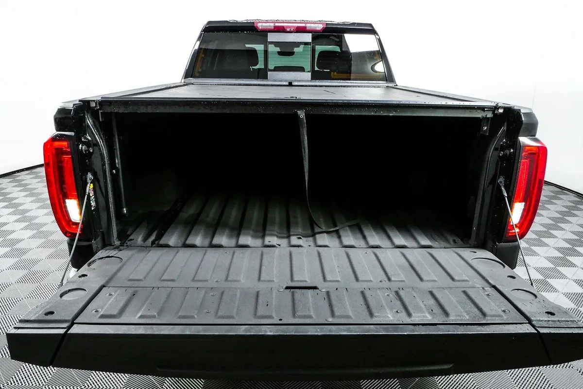 2023 GMC Sierra 1500 Denali thumbnail 31