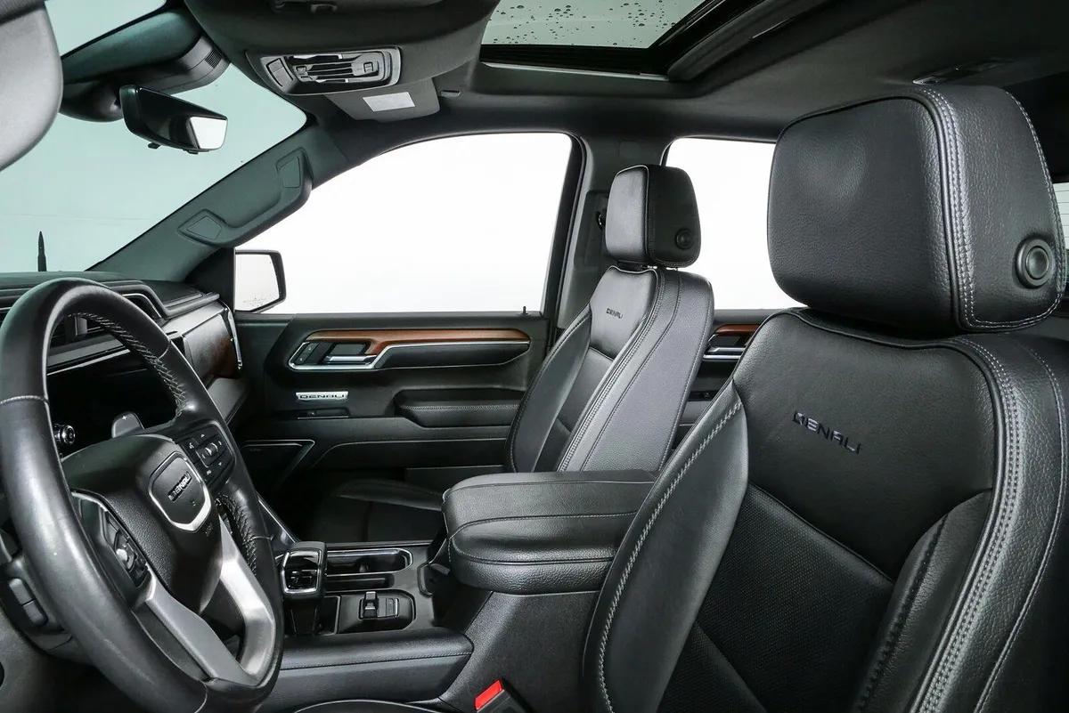 2023 GMC Sierra 1500 Denali thumbnail 5