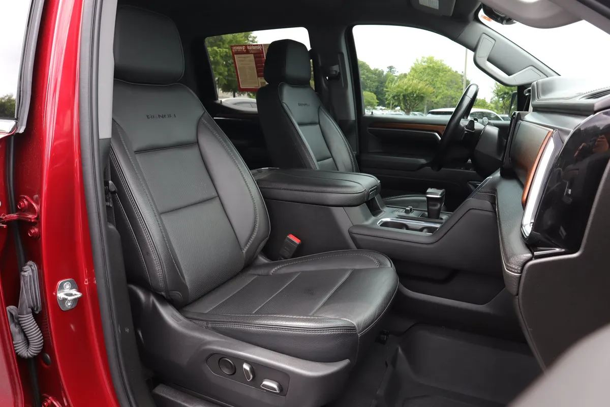 2023 GMC Sierra 1500 Denali thumbnail 27