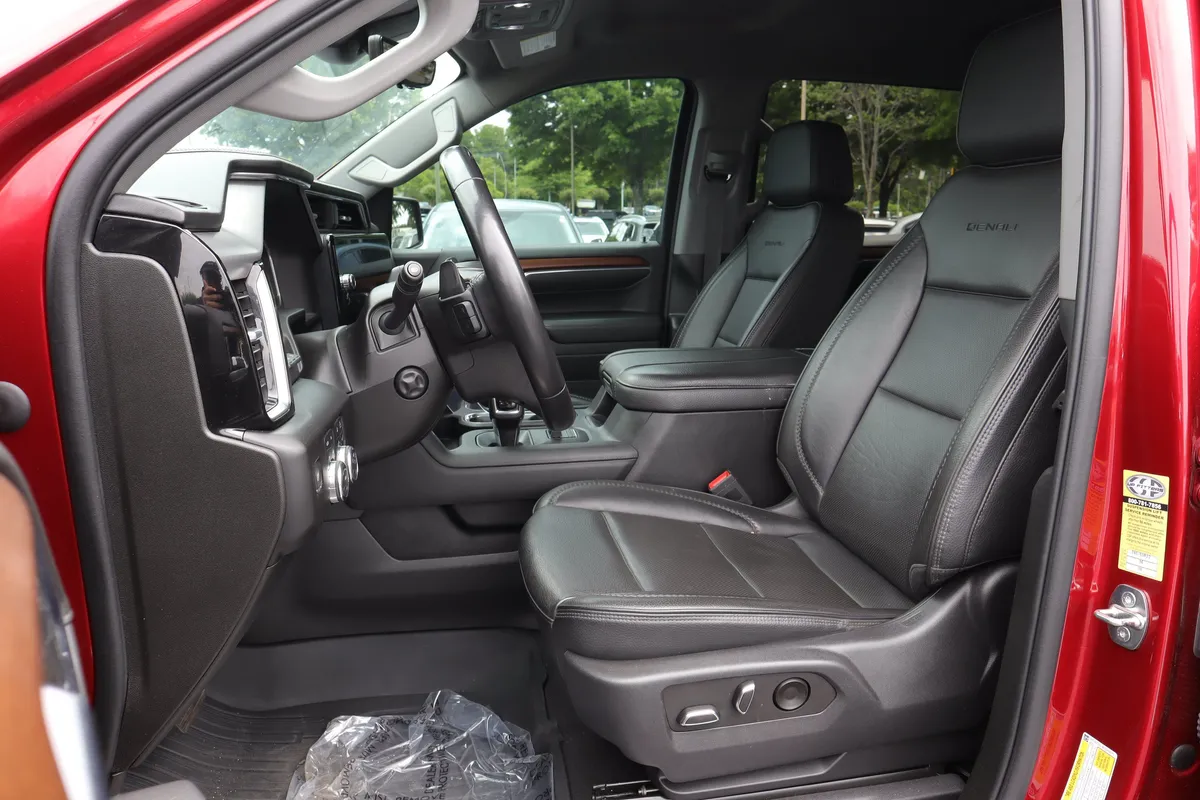 2023 GMC Sierra 1500 Denali thumbnail 7