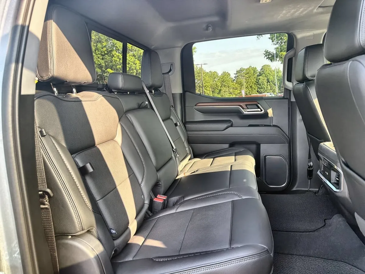 2023 GMC Sierra 1500 Denali thumbnail 22