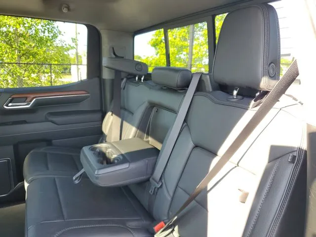 2023 GMC Sierra 1500 Denali thumbnail 30