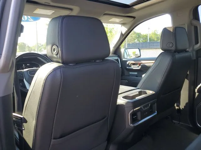 2023 GMC Sierra 1500 Denali thumbnail 32