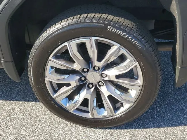 2023 GMC Sierra 1500 Denali thumbnail 7