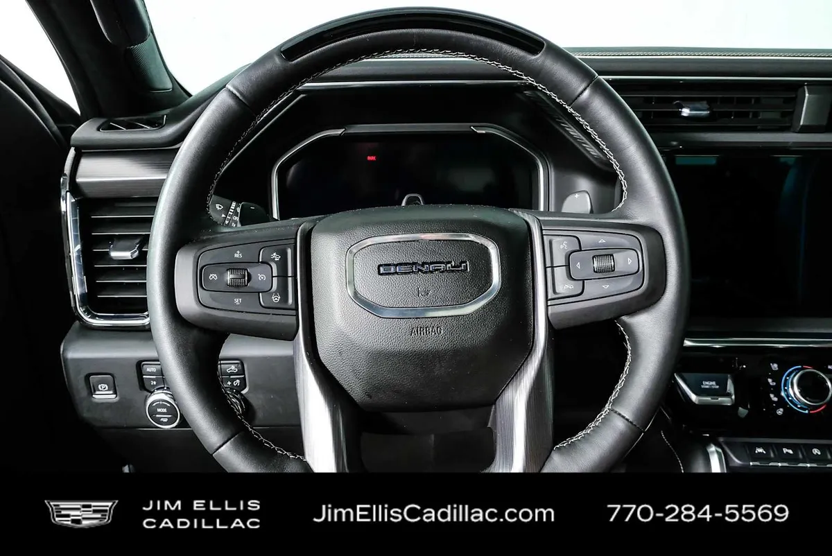 2023 GMC Sierra 1500 Denali Ultimate thumbnail 10