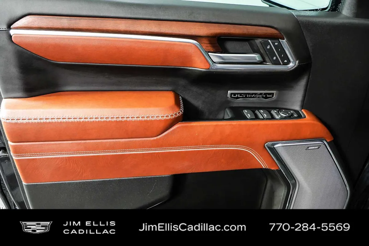 2023 GMC Sierra 1500 Denali Ultimate thumbnail 6
