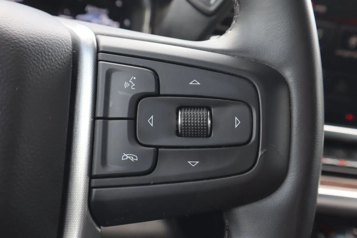2023 GMC Sierra 1500 Elevation thumbnail 18