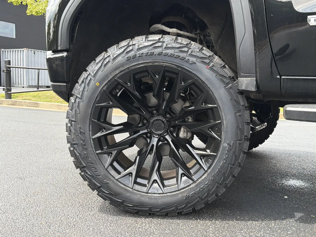 2023 GMC Sierra 1500 Elevation thumbnail 13