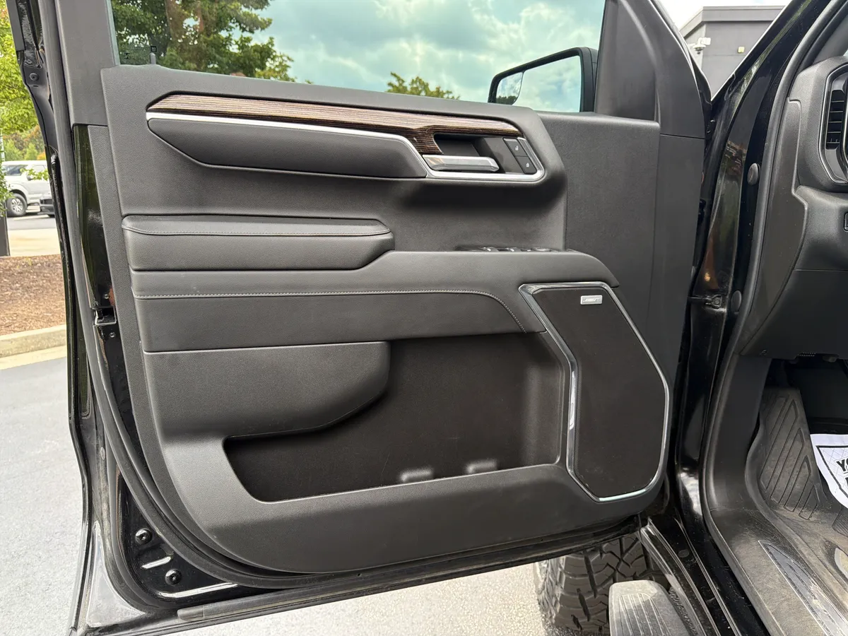 2023 GMC Sierra 1500 Elevation thumbnail 14