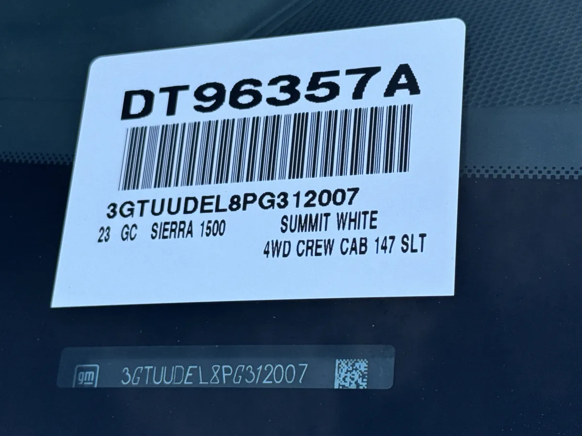 2023 GMC Sierra 1500 SLT thumbnail 35