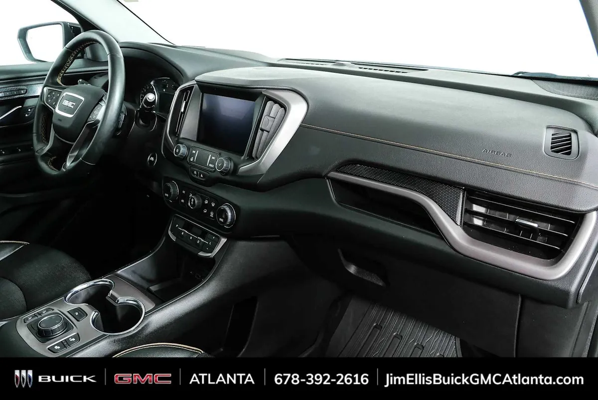 2023 GMC Terrain AT4 thumbnail 22