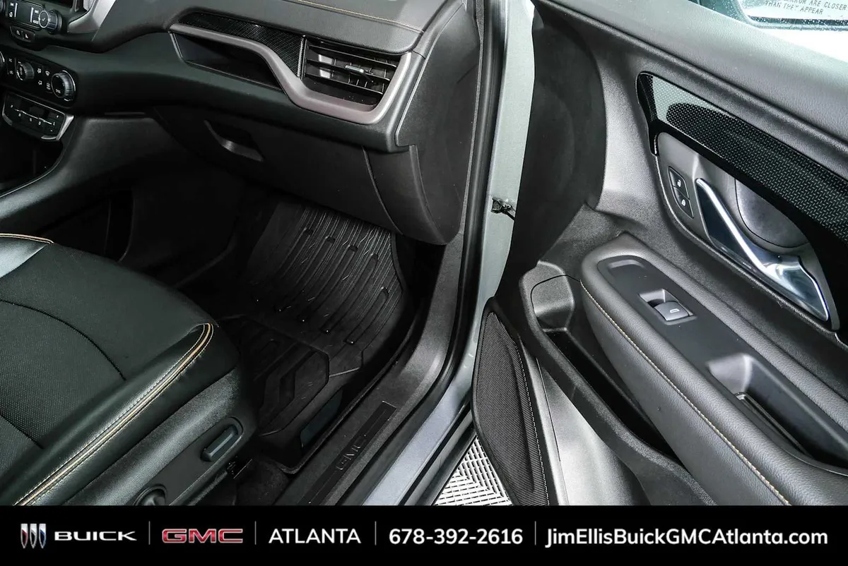 2023 GMC Terrain AT4 thumbnail 23