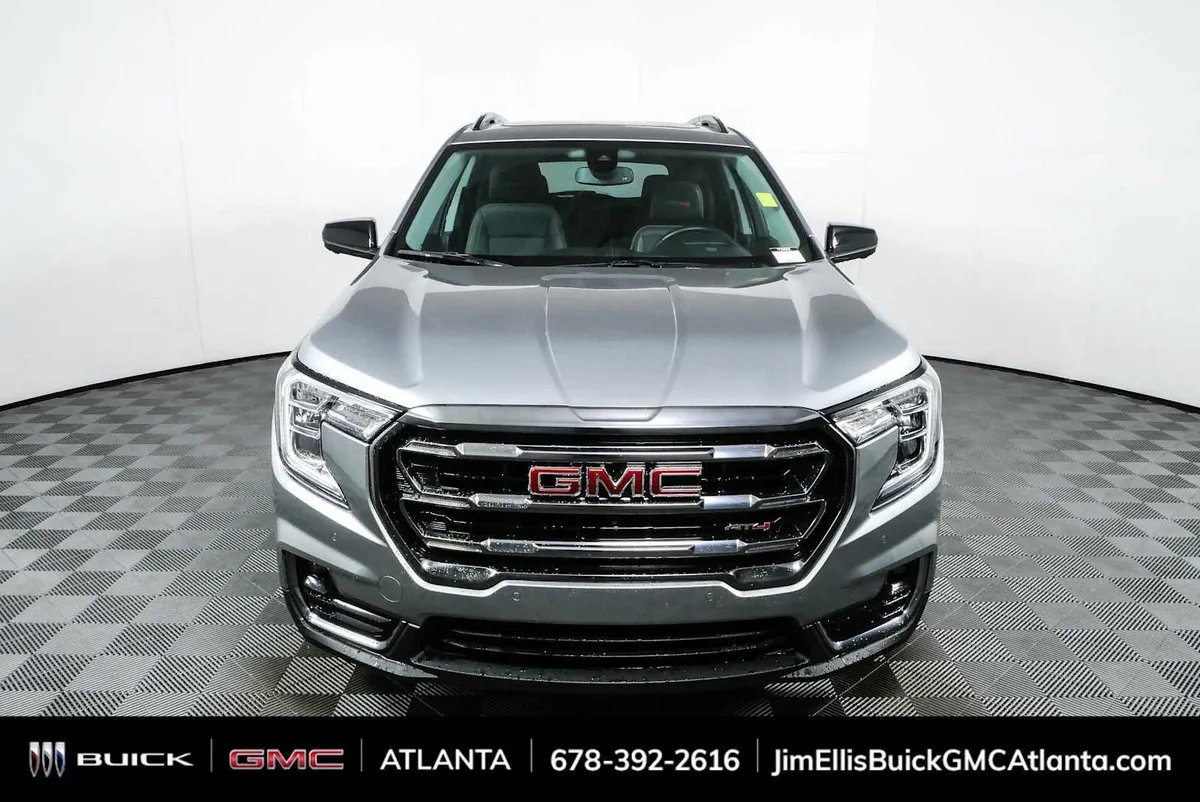 2023 GMC Terrain AT4 thumbnail 25