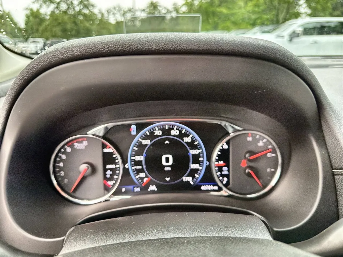 2023 GMC Terrain Denali thumbnail 12