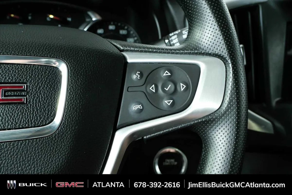 2023 GMC Terrain SLE thumbnail 10