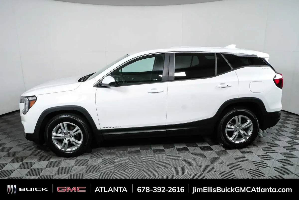2023 GMC Terrain SLE thumbnail 28