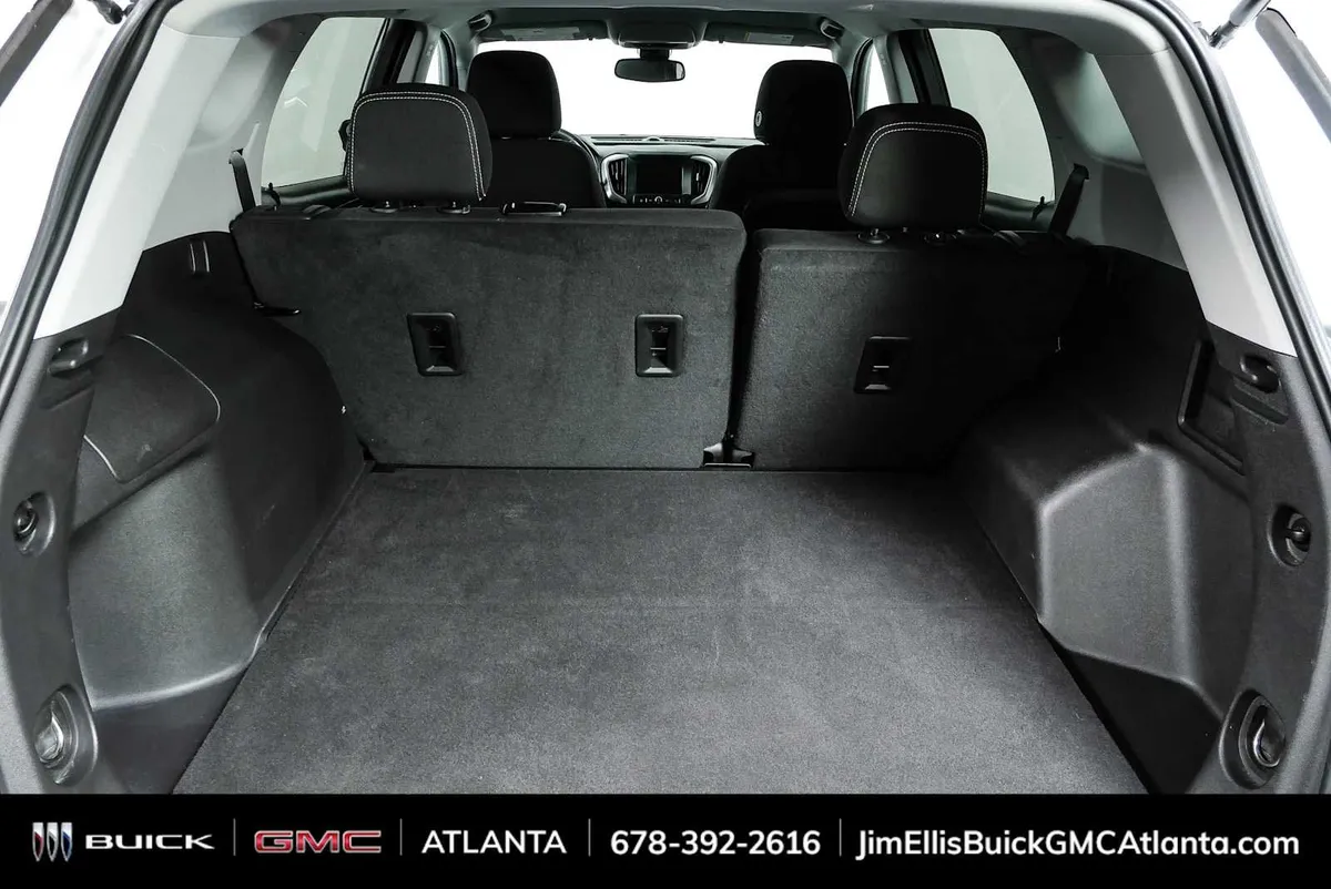 2023 GMC Terrain SLE thumbnail 30