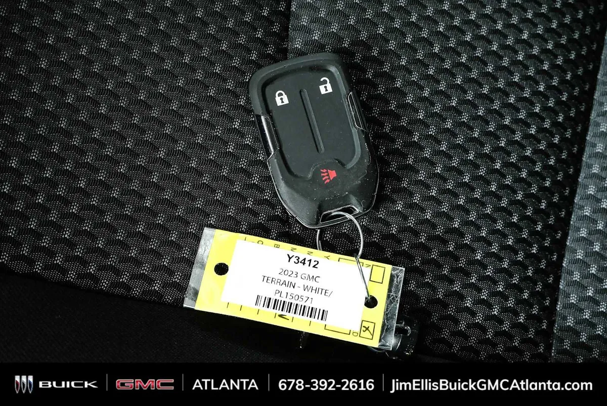 2023 GMC Terrain SLE thumbnail 36