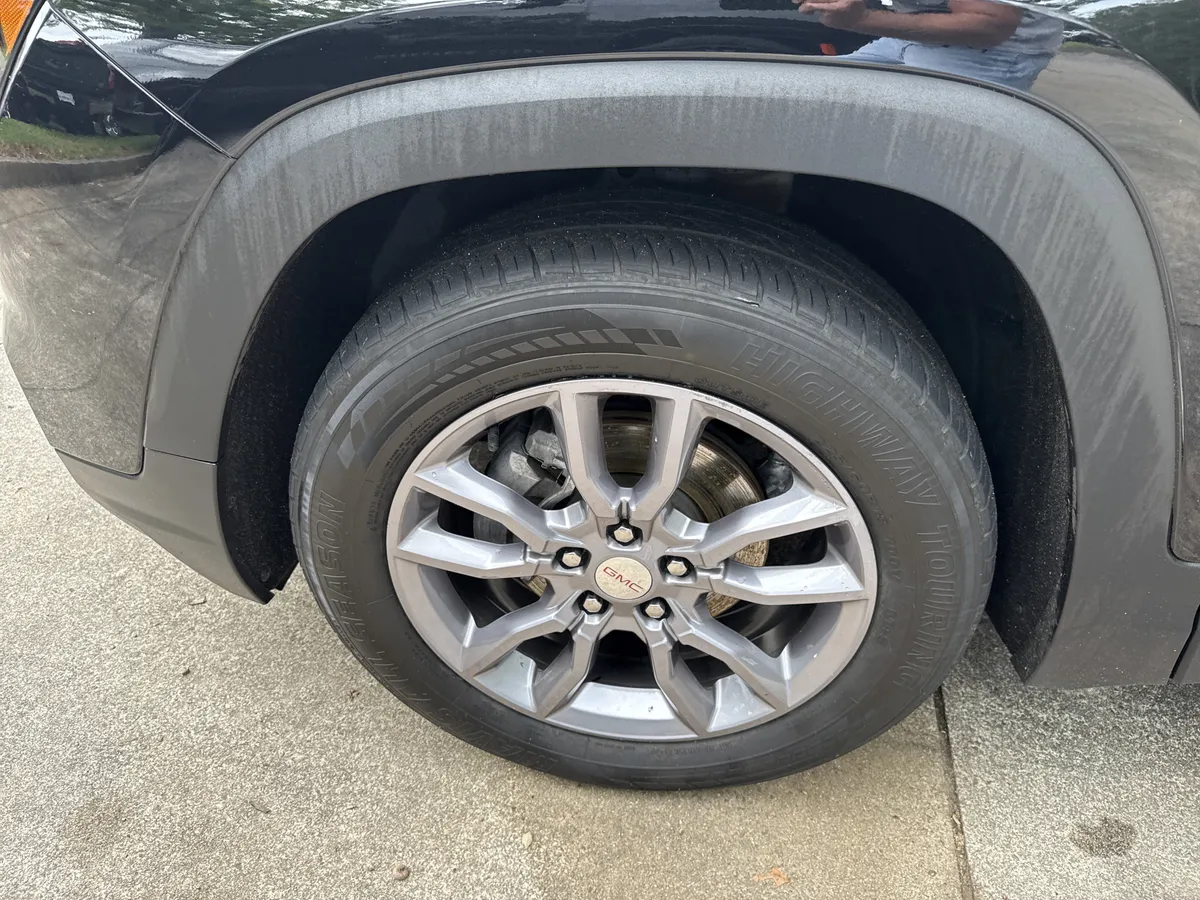 2023 GMC Terrain SLT thumbnail 11