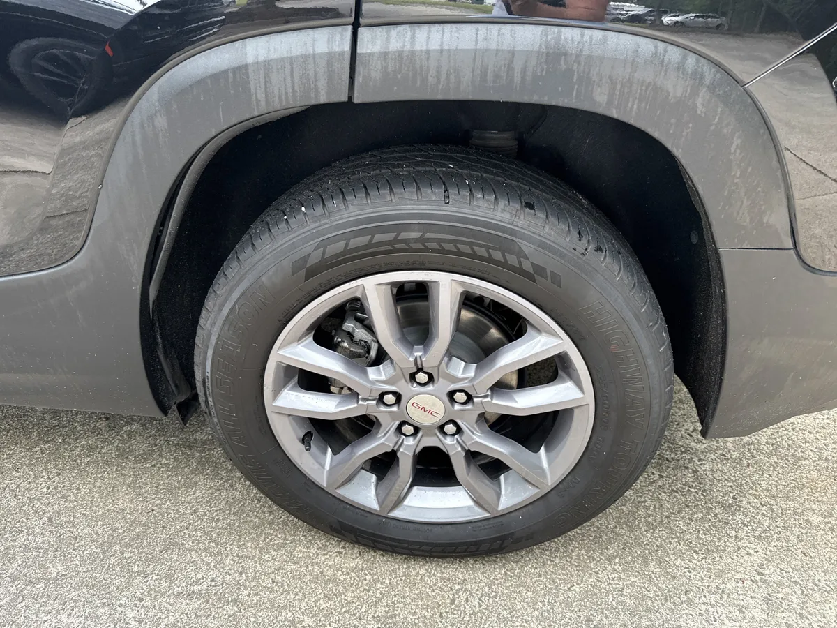 2023 GMC Terrain SLT thumbnail 19