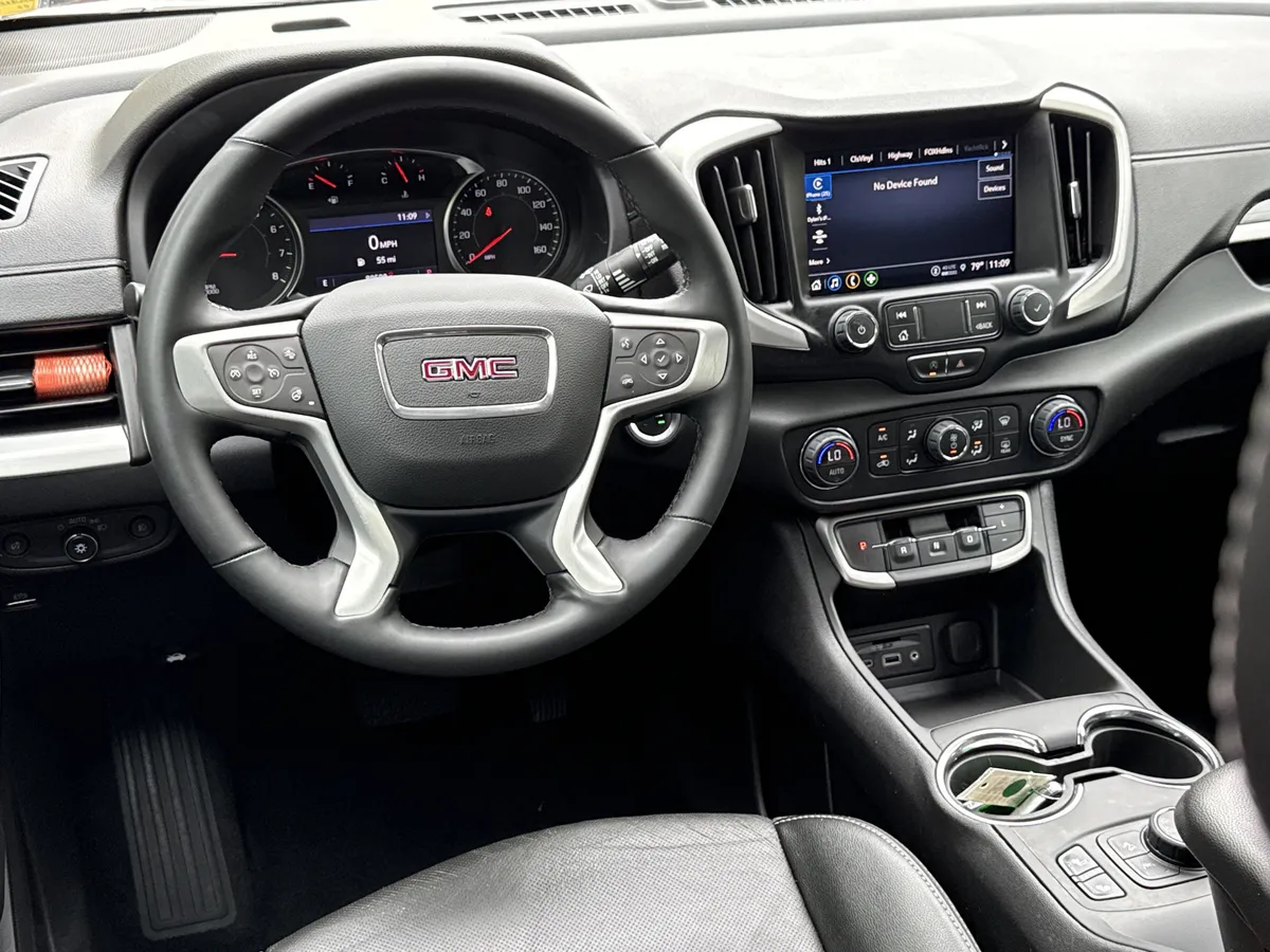2023 GMC Terrain SLT thumbnail 22