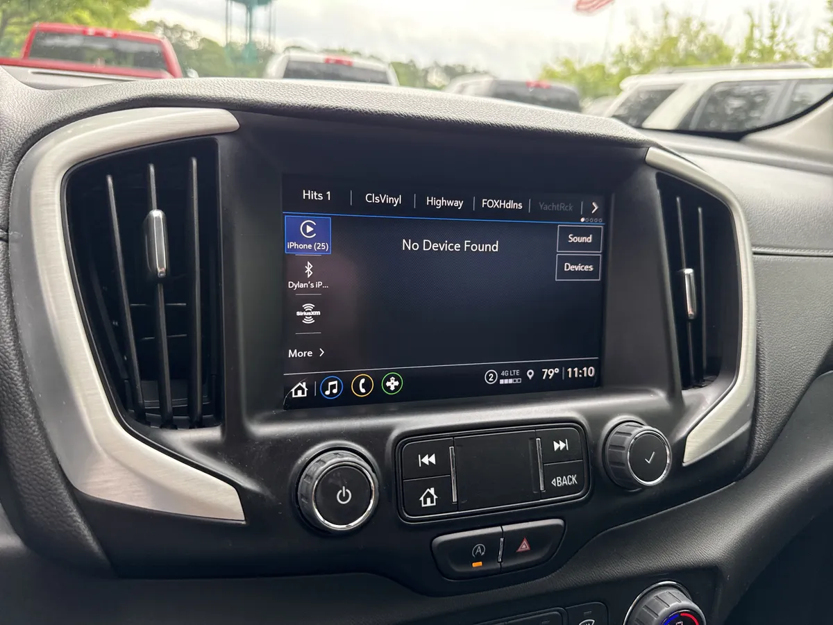 2023 GMC Terrain SLT thumbnail 27