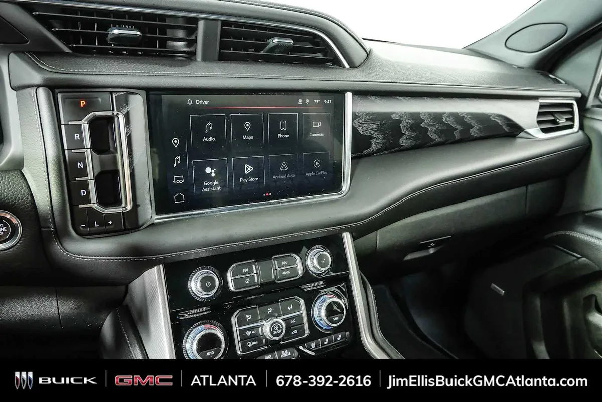 2023 GMC Yukon Denali thumbnail 13