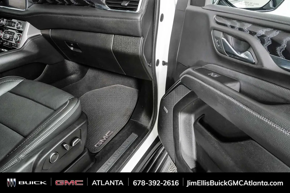 2023 GMC Yukon Denali thumbnail 23