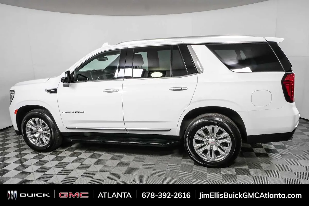 2023 GMC Yukon Denali thumbnail 28