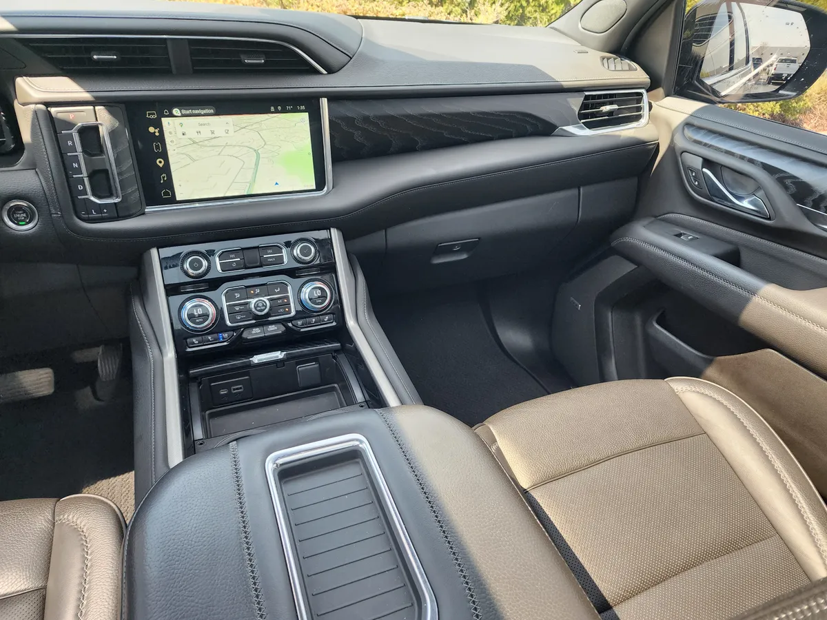 2023 GMC Yukon Denali thumbnail 20