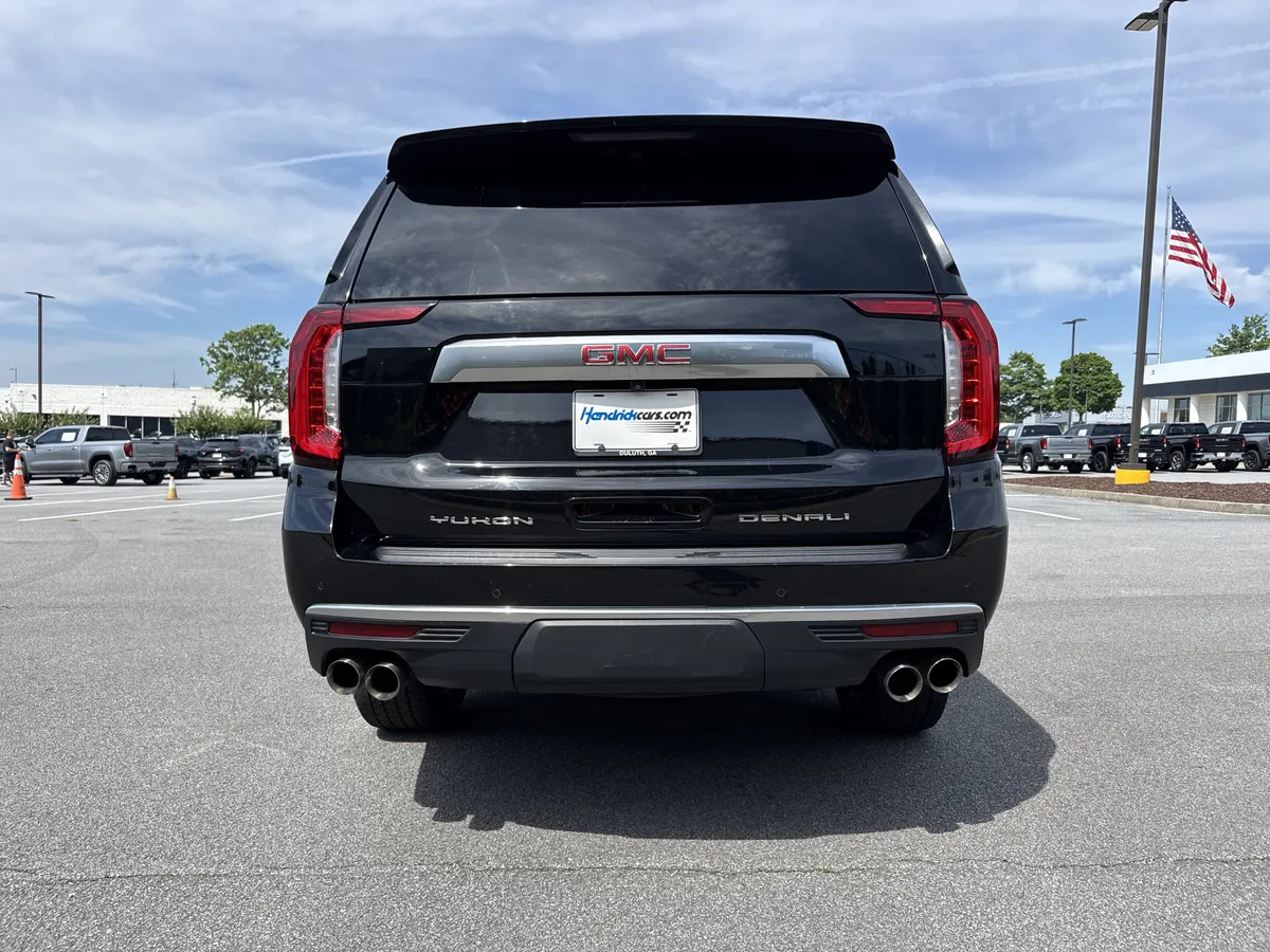 2023 GMC Yukon Denali thumbnail 8