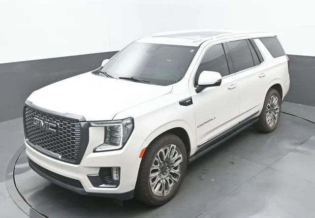 2023 GMC Yukon Denali Ultimate thumbnail 16