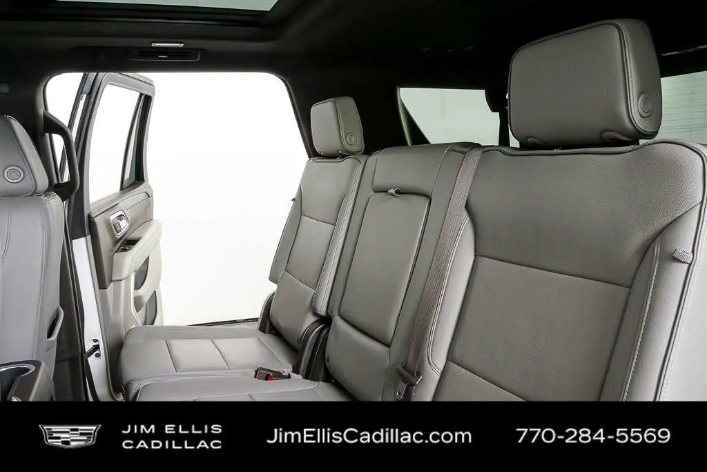 2023 GMC Yukon SLT thumbnail 20