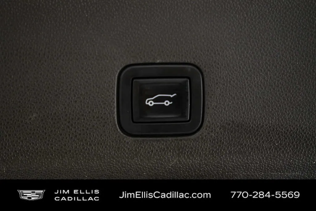 2023 GMC Yukon SLT thumbnail 31