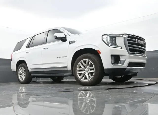 2023 GMC Yukon SLT thumbnail 9