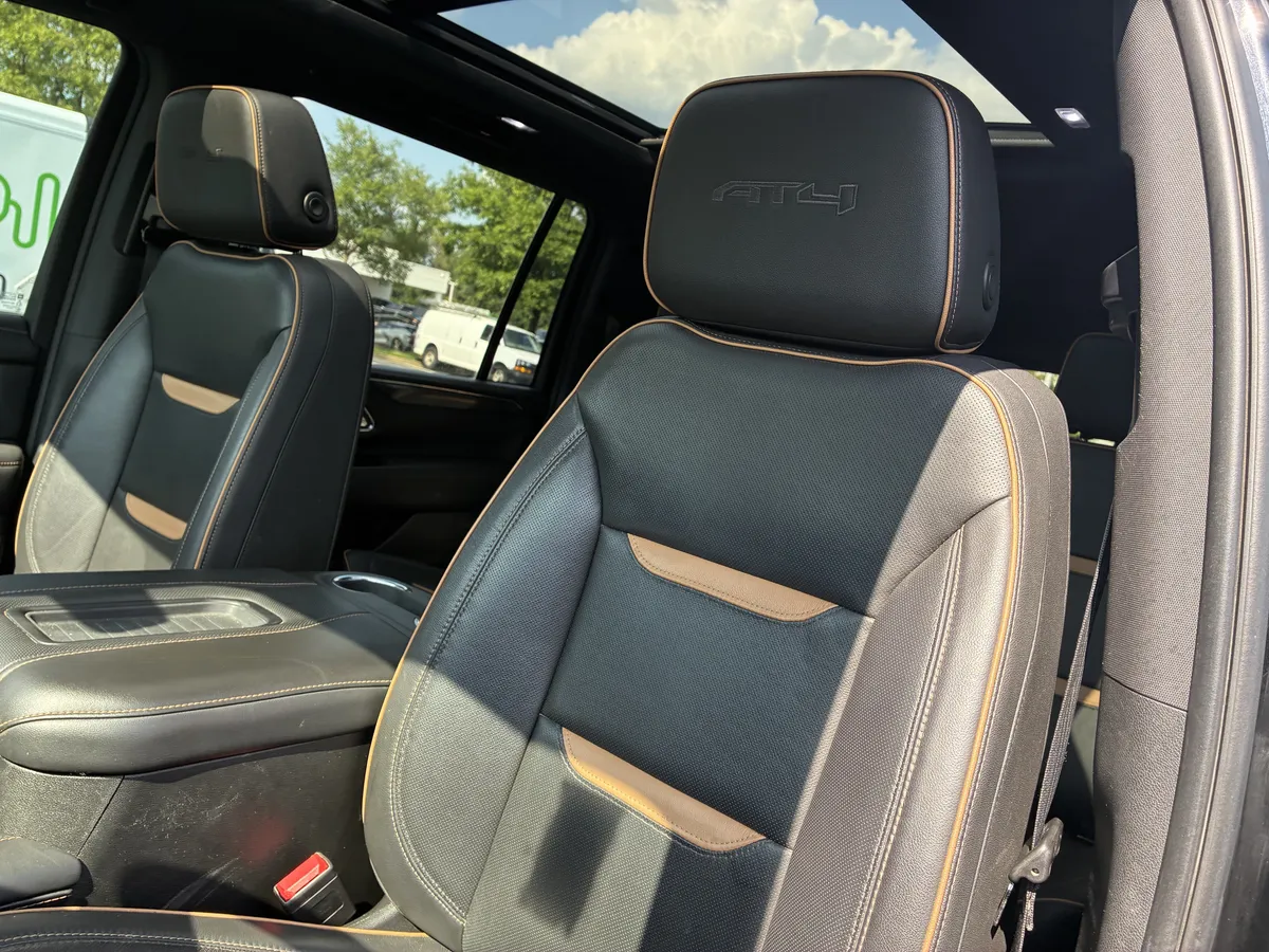 2023 GMC Yukon XL AT4 thumbnail 22