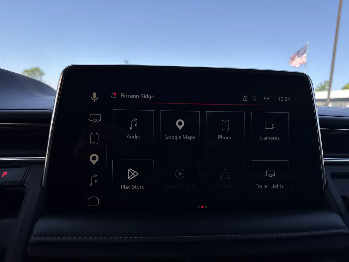 2023 GMC Yukon XL AT4 thumbnail 22