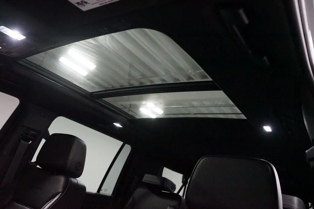 2023 GMC Yukon XL Denali thumbnail 35