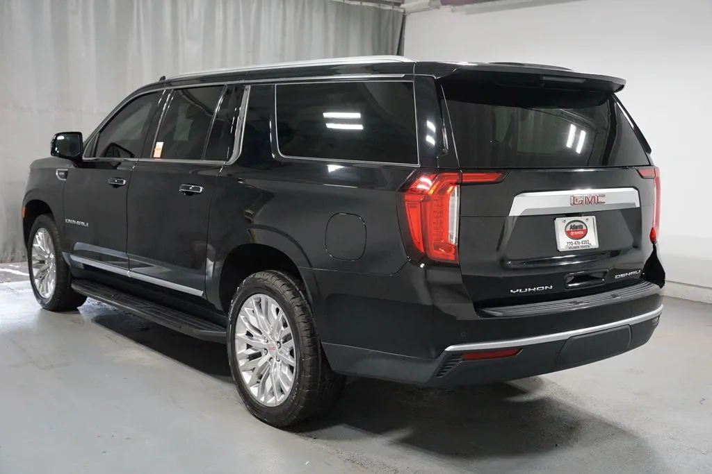 2023 GMC Yukon XL Denali thumbnail 6