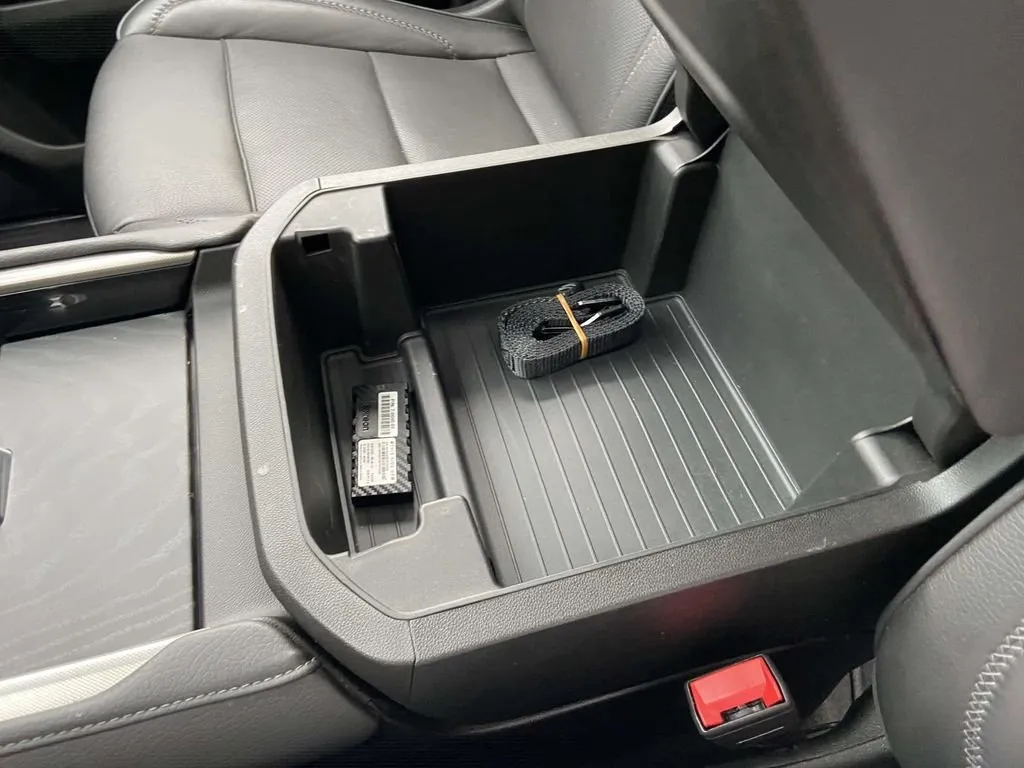 2023 GMC Yukon XL Denali thumbnail 32