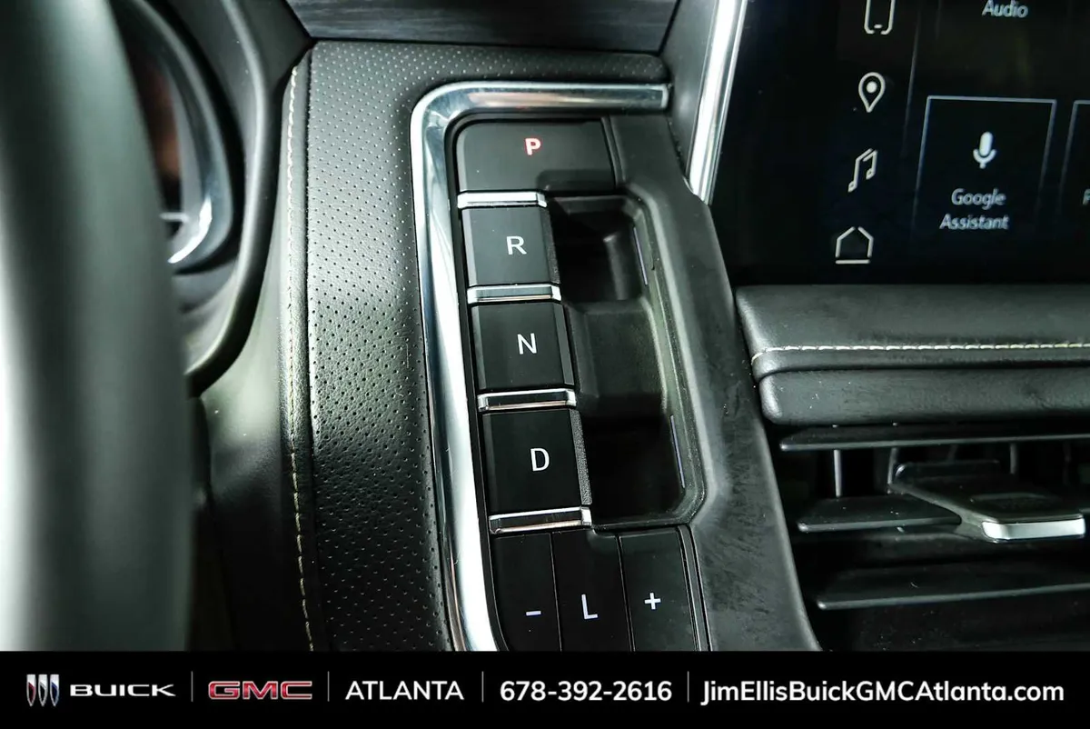 2023 GMC Yukon XL SLT thumbnail 35