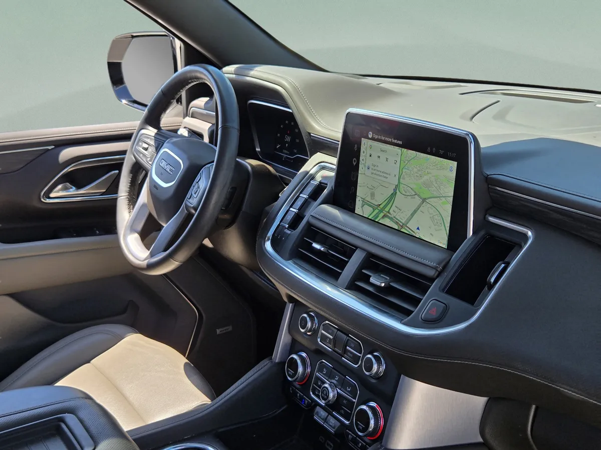 2023 GMC Yukon XL SLT thumbnail 21