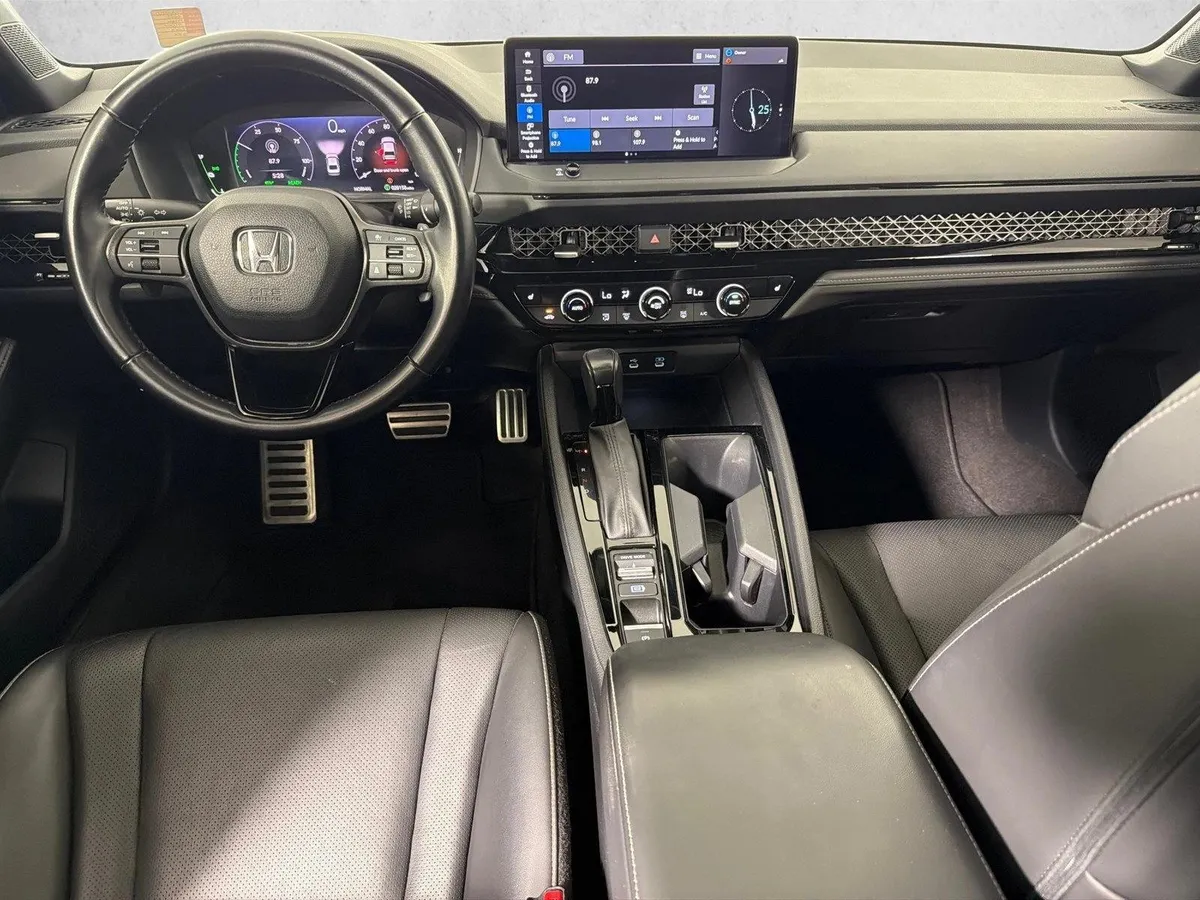 2023 Honda Accord Hybrid Sport-L thumbnail 23