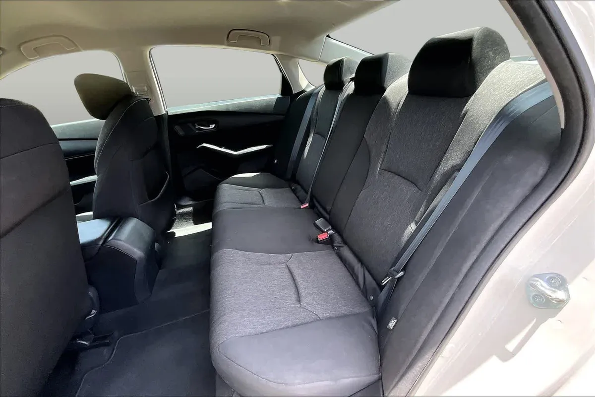 2023 Honda Accord LX thumbnail 20